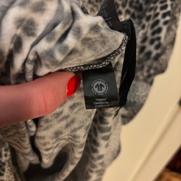 ALLSAINTS Emelia Imogen Boyfriend Tee – M/L – Animal Print – Organic Cotton - Picture 9 of 9